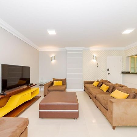 Apto Amplo 1Suite Mais 2Quartos - Quadra Mar 50M Da Praia - Somente Familiares Balneário Camboriú Exterior foto
