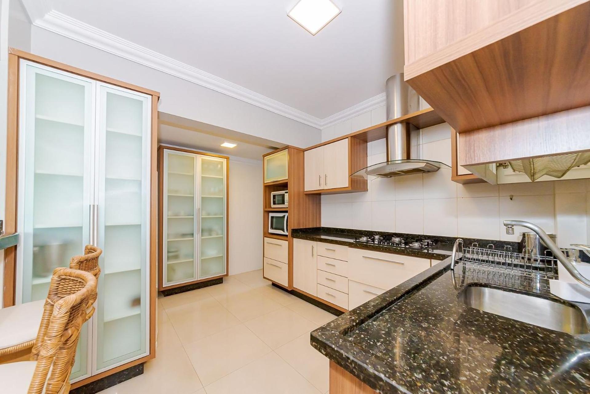Apto Amplo 1Suite Mais 2Quartos - Quadra Mar 50M Da Praia - Somente Familiares Balneário Camboriú Exterior foto
