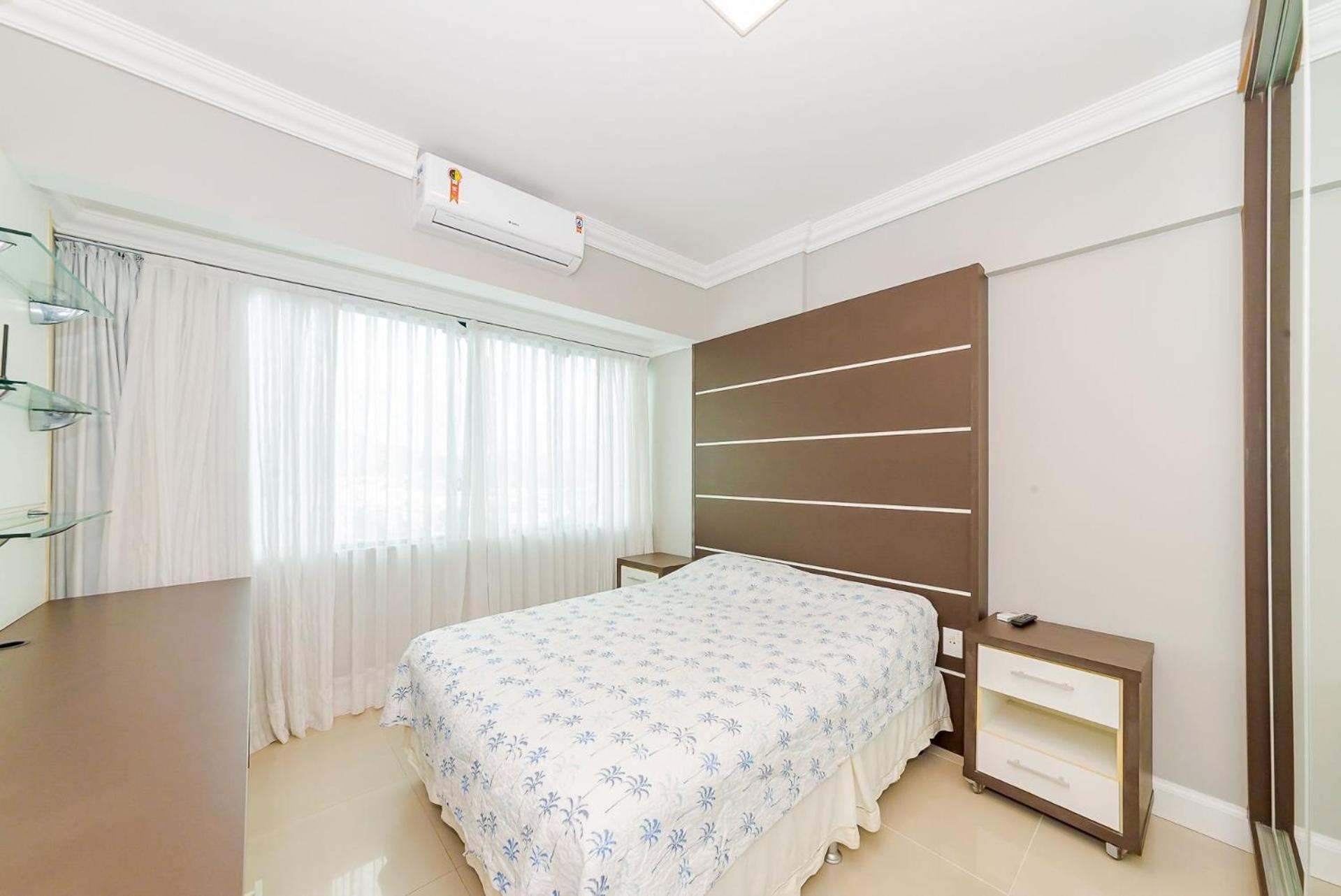 Apto Amplo 1Suite Mais 2Quartos - Quadra Mar 50M Da Praia - Somente Familiares Balneário Camboriú Exterior foto