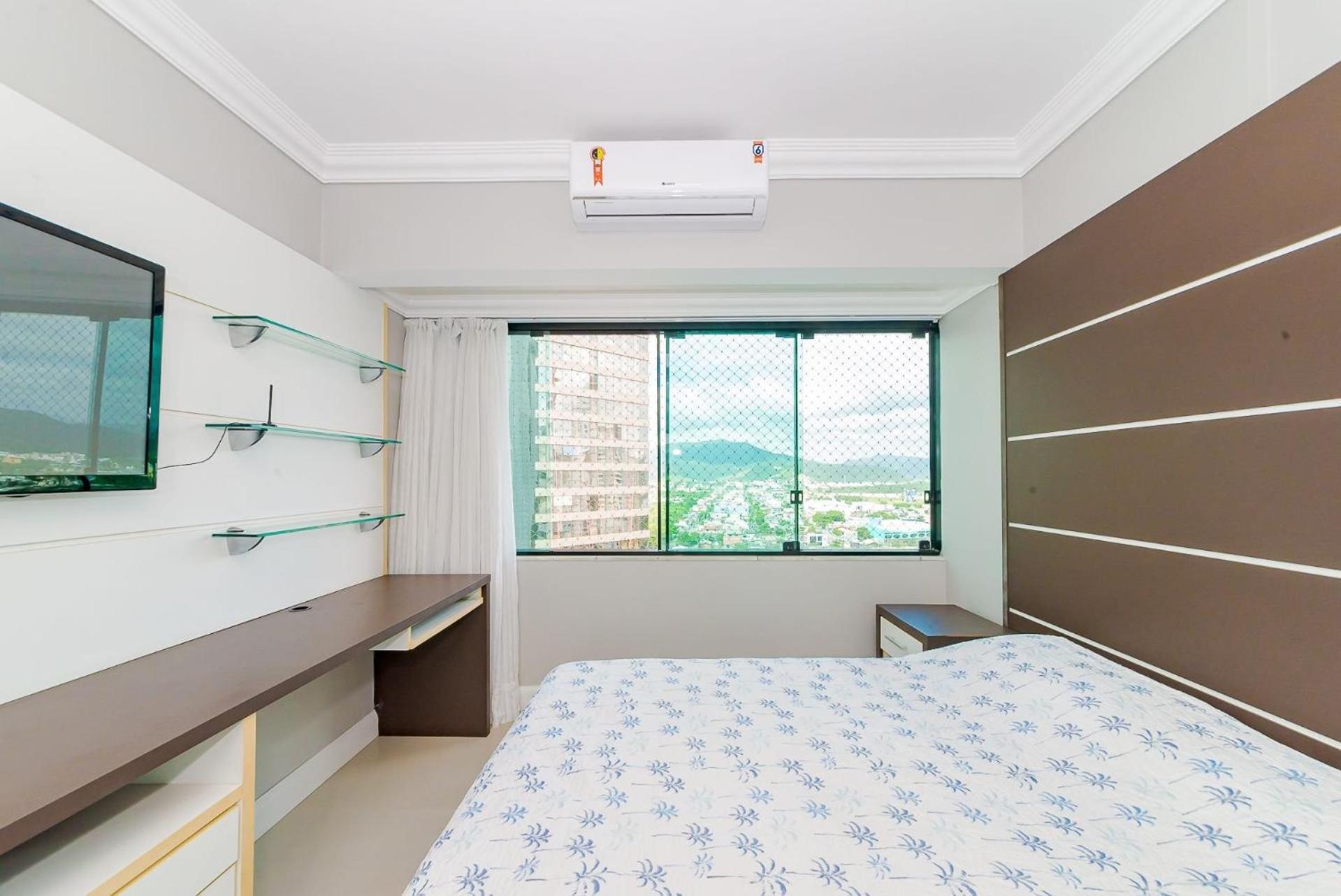 Apto Amplo 1Suite Mais 2Quartos - Quadra Mar 50M Da Praia - Somente Familiares Balneário Camboriú Exterior foto